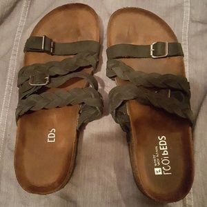 Bundle 2 for $8  3 for $10 Women's Sandals Size 10